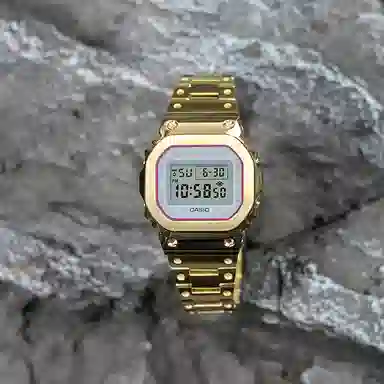 CASIO DW-5600SC-4