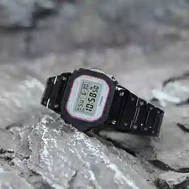 CASIO DW-5600SC-4