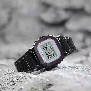 CASIO DW-5600SC-4