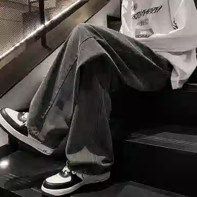 识恩 通勤简约舒适休闲牛仔裤 女款