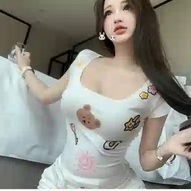 aimilian T