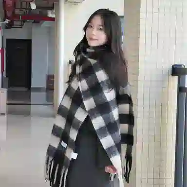 JEANSWEST Plaid Scarf