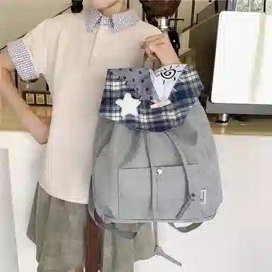 蔻蒂熊 高颜值时尚高中生书包女孩外出休闲旅行小背包初中生出游包大学生斜挎包 尼龙布 双肩包 常规 灰色/黑色