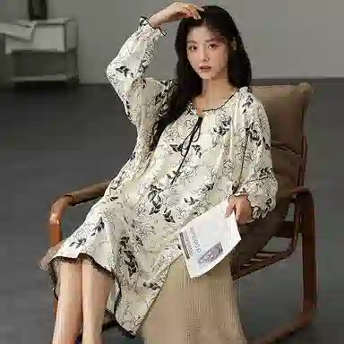 莫代尔 舒适透气轻盈耐磨吸汗细腻柔软亲肤带胸垫防凸点居家可外穿长袖睡裙 女款 乳白色