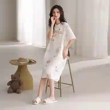 莫代尔 韩版舒适简洁圆领轻柔时尚无束缚可外穿短袖睡裙 女款 白色