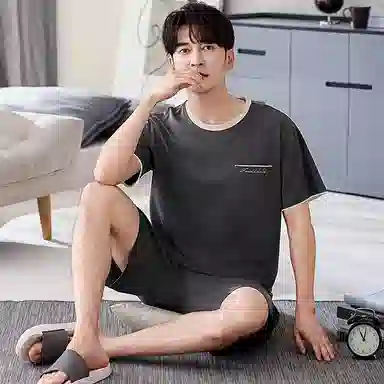 莫代尔 舒适休闲个性大方圆领套头轻盈透气柔软细腻耐磨耐穿短袖短裤两件套家居服可外穿睡衣套装 男款