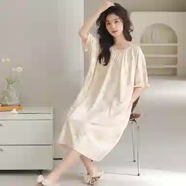 莫代尔 透气舒适百搭圆领柔软亲肤带胸垫防凸点短袖睡裙 女款 杏色