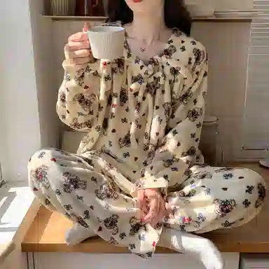 莫代尔 韩版卡通亲肤舒适保暖蓄热储温时尚甜美长袖长裤睡衣套装 女款 杏色