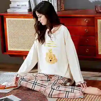 莫代尔 时尚卡通印花长袖格子长裤休闲居家学生家居服亲肤透气可外穿睡衣套装 女款 乳白色