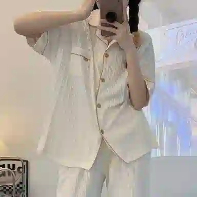 莫代尔 时尚亲肤纯色休闲细腻舒适翻领开衫百搭柔软短袖七分裤家居服可外穿睡衣套装 女款 杏色