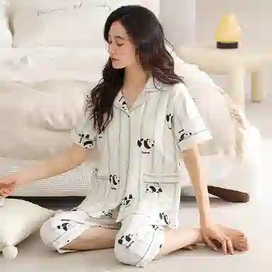 莫代尔 可外穿简约经典清新休闲时尚薄款开衫翻领短袖七分裤带杯垫一体式防凸点家居服睡衣套装 女款 白色