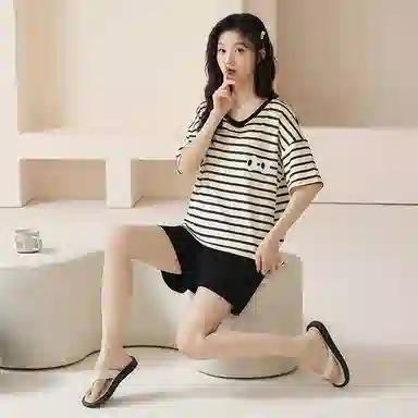 莫代尔 薄款抗菌防螨带胸垫防凸点条纹可外穿简约休闲睡衣套装 女款 杏色