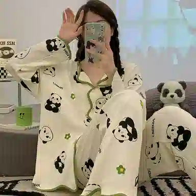 莫代尔 柔软亲肤卡通熊满印时尚长袖长裤开衫翻领家居服可外穿睡衣套装 女款 杏色