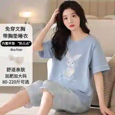 莫代尔 轻盈休闲时尚加大加宽简约小清新卡通亲肤舒适一体式带胸垫短袖七分裤睡衣套装 女款 天蓝色
