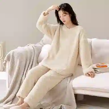 莫代尔 时尚套头圆领长袖长裤保暖亲肤舒适家居服可外穿睡衣套装 男女同款 杏色