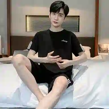 莫代尔 透气舒适经典圆领套头无束缚短袖柔软亲肤不易起球居家服可外穿睡衣套装 男款 黑色