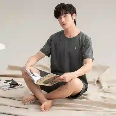 莫代尔 薄款抗菌防螨套头短袖五分裤家居服可外穿舒适简约睡衣套装 男款 橄榄绿