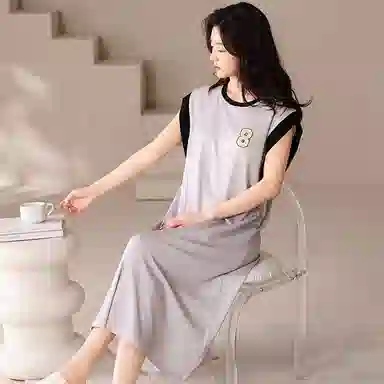 莫代尔 百搭柔软亲肤圆领舒适带胸垫防凸点可居家可外穿无袖睡裙 女款 浅紫色