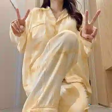 莫代尔 简约亲肤带胸垫防凸点翻领开衫长袖时尚可外穿长裤睡衣套装 女 杏色