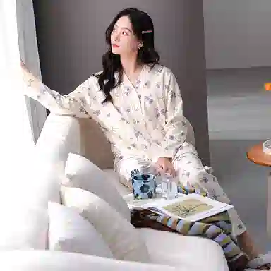 莫代尔 小清新透气亲肤开衫长袖长裤居家服可外穿睡衣套装 女款 白色