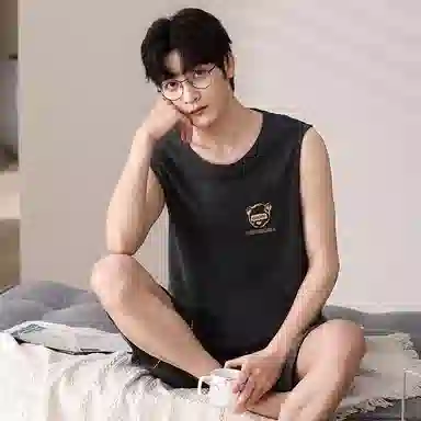 莫代尔 简约休闲舒适个性圆领套头时尚气质百搭柔软亲肤细腻背心短裤两件套家居服可外穿睡衣套装 男款