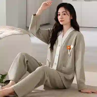 莫代尔 小清新保暖防寒透气舒适亲肤开衫长袖长裤家居服睡衣套装 女款 橄榄色