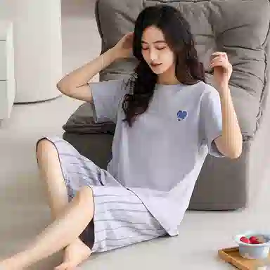 莫代尔 时尚亲肤气质百搭圆领套头舒适宽松柔软透气短袖七分裤可外穿夏季睡衣套装 女款 浅紫色