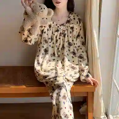 莫代尔 韩版卡通亲肤舒适保暖蓄热储温时尚甜美长袖长裤睡衣套装 女款 杏色