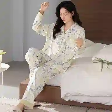 莫代尔 小清新时尚亲肤透气细腻柔软舒适开衫翻领长袖可外穿春秋季睡衣套装 女款 杏色