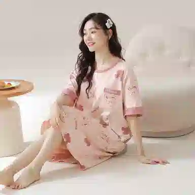 莫代尔 柔软舒适细腻透气微弹耐磨带胸垫防凸点亲肤休闲可外穿短袖睡裙 女款 淡粉色