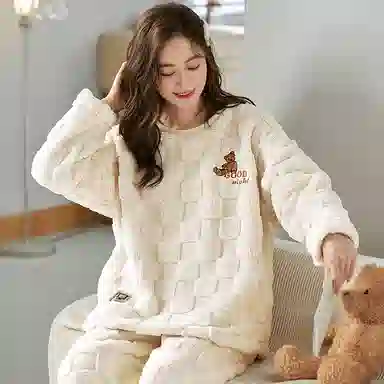 莫代尔 简约加厚蓄热保暖柔软舒适细腻长袖休闲可外穿长裤睡衣套装 女款 杏色