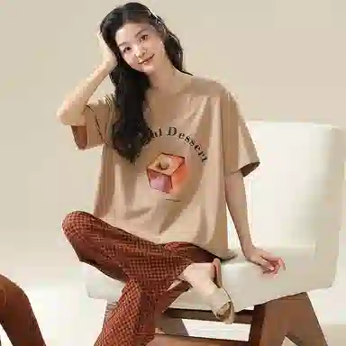 莫代尔 百搭舒适轻盈透气圆领套头时尚柔软亲肤细腻不易起球短袖长裤可外穿夏季睡衣套装 女款 棕色