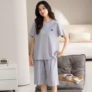 莫代尔 时尚亲肤气质百搭圆领套头舒适宽松柔软透气短袖七分裤可外穿夏季睡衣套装 女款 浅紫色