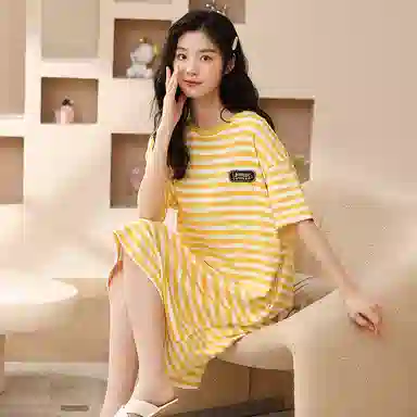 莫代尔 简约亲肤短袖裙带胸垫防凸可外穿透气睡裙 女款 黄白条纹