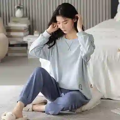 莫代尔 亲肤舒适套头圆领长袖长裤家居服简约可外穿睡衣套装 女款 浅蓝色