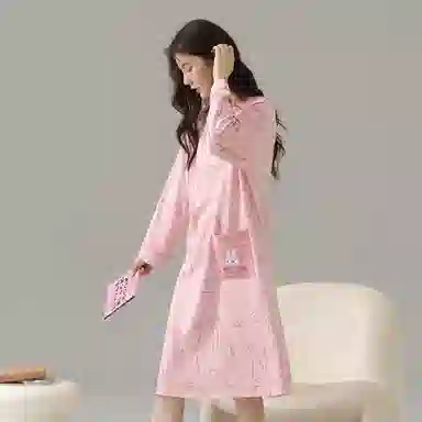 莫代尔 纯棉透气轻盈亲肤耐磨微弹吸湿排汗柔软细腻舒适可居家休闲可外穿长袖睡裙 女款 粉色