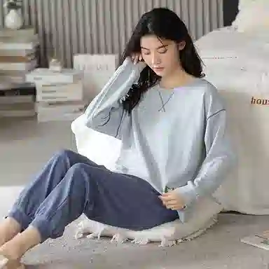 莫代尔 亲肤舒适套头圆领长袖长裤家居服简约可外穿睡衣套装 女款 浅蓝色