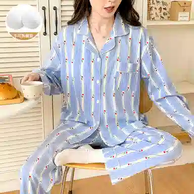 莫代尔 开衫翻领满印时尚甜美亲肤长袖长裤家居服可外穿睡衣套装 女款 浅蓝色