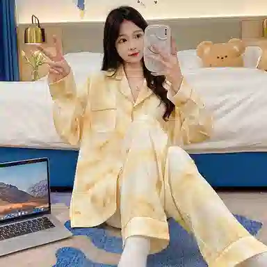 莫代尔 简约亲肤带胸垫防凸点翻领开衫长袖时尚可外穿长裤睡衣套装 女 杏色