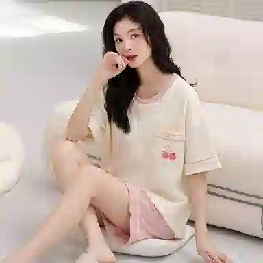 莫代尔 可外穿休闲时尚亲肤微弹圆领套头短袖带杯垫春夏季睡衣套装 女款 杏色