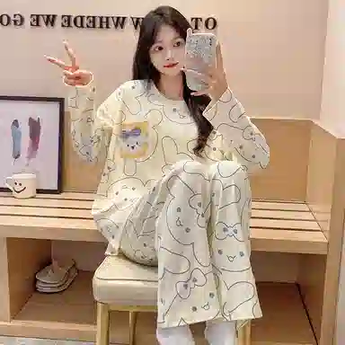 莫代尔 舒适亲肤带胸垫防凸点套头圆领长袖长裤卡通满印甜美可外穿睡衣套装 女款 杏色