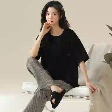莫代尔 时尚简洁休闲套头宽松细腻柔软亲肤不易起球短袖长裤可外穿夏季睡衣套装 女款 黑色