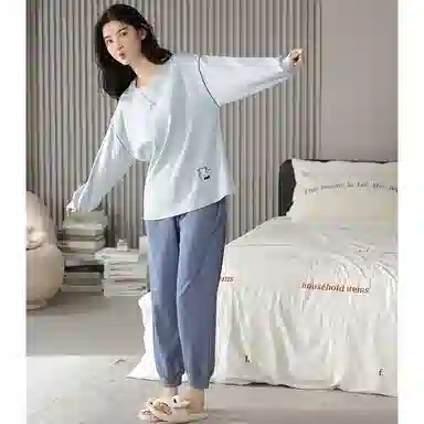 莫代尔 亲肤舒适套头圆领长袖长裤家居服简约可外穿睡衣套装 女款 浅蓝色