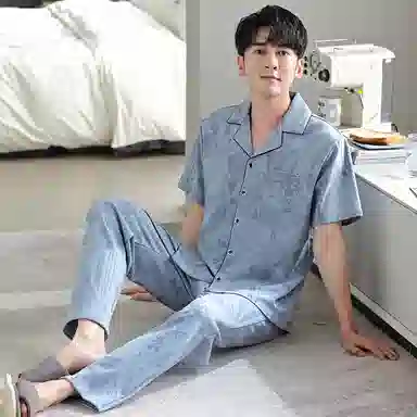 莫代尔 柔软舒适透气亲肤微弹耐磨吸湿排汗开衫短袖松紧裤腰不勒腹长裤可居家休闲可外穿睡衣套装 男款 粉蓝色