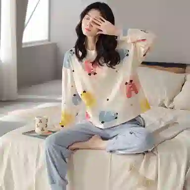 莫代尔 纯棉微弹吸湿排汗耐磨细腻舒适透气柔软亲肤轻盈可居家休闲可外穿长袖睡衣套装 女款 杏色