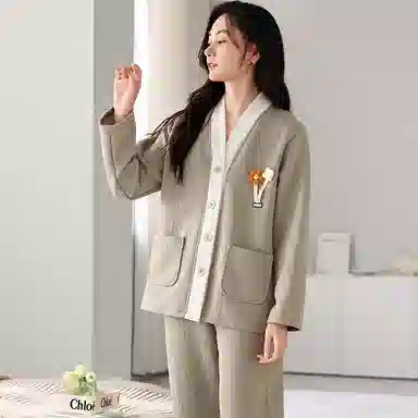 莫代尔 小清新保暖防寒透气舒适亲肤开衫长袖长裤家居服睡衣套装 女款 橄榄色