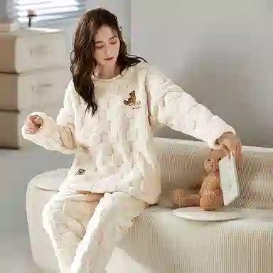 莫代尔 简约加厚蓄热保暖柔软舒适细腻长袖休闲可外穿长裤睡衣套装 女款 杏色