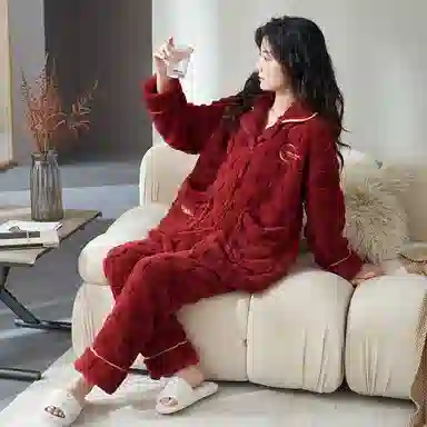 莫代尔 保暖亲肤舒适蓄热透气简约时尚家居服长袖长裤可外穿不臃肿开衫睡衣套装 男女同款 红色