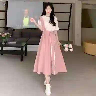 丝絮丝绸 拼接合身高腰薄款圆领短袖连衣裙 女款