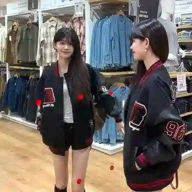 丝絮丝绸 美式复古学院风棒球服春秋小众夹克截短外套 女款